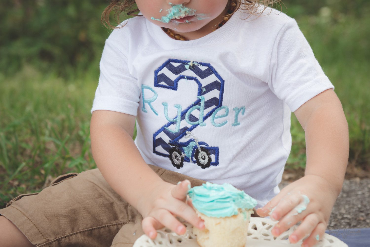 jenn carroll, jenn carroll photography, boy, two, turning two, smash cake, cars, trucks, lil dude, little boy, curls