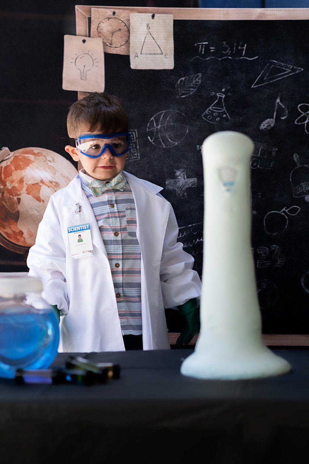 Jenn carroll photography, jenn carroll photographer, unicorn magic, storybook sessions, storybook photography, storyteller, childhood magic, young scientist, elephant toothpaste, science experiment, scientist, lab work, lab discovery, let them explore, kid science