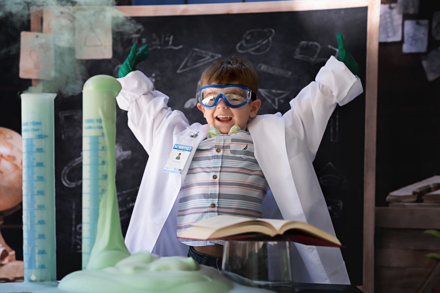 Jenn carroll photography, jenn carroll photographer, unicorn magic, storybook sessions, storybook photography, storyteller, childhood magic, young scientist, elephant toothpaste, science experiment, scientist, lab work, lab discovery, let them explore, kid science, baby dream backdrops